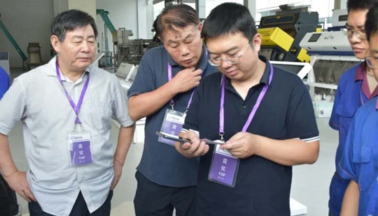 ผู้นำสำนักงานบริหารอาหารแห่งมณฑลหูเป่ยเดินทางไปที่เจี๋ยซุ่นเพื่อศึกษาวิจัยความสำเร็จของเทคโนโลยีการประหยัดและลดการสูญเสียอาหารที่ควบคุมด้วยระบบคลาวด์
