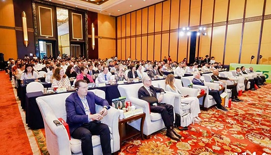 ตัวแทน ANYSORT กลายเป็นจุดสนใจหลักของงานประชุมนานาชาติเรื่องถั่วต้นไม้จีน