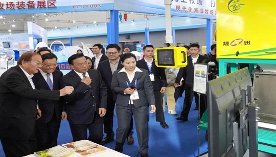 รัฐมนตรี Han Jun และนักวิชาการ Luo Xiwen เยี่ยมชมบูธ Jiexun ในงาน China International Agricultural Trade Fair!